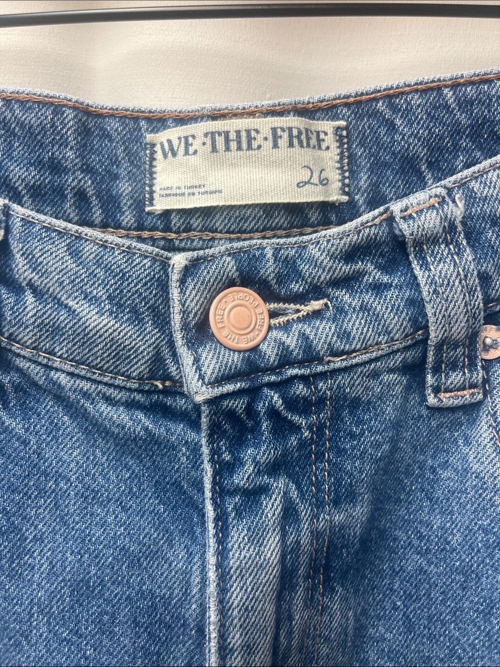 We The Free Medium Wash Blue Tinsley Baggy Mid Rise Straight Leg Jeans- 26 - Picture 5 of 7